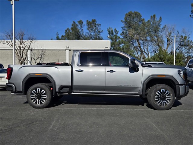 New 2026 GMC Sierra 2500 Denali Ultimate image 3