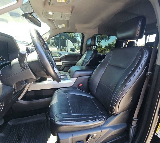 Used 2017 Ford F150 Lariat w/ Equipment Group 501A Mid AWD/4WD image 5