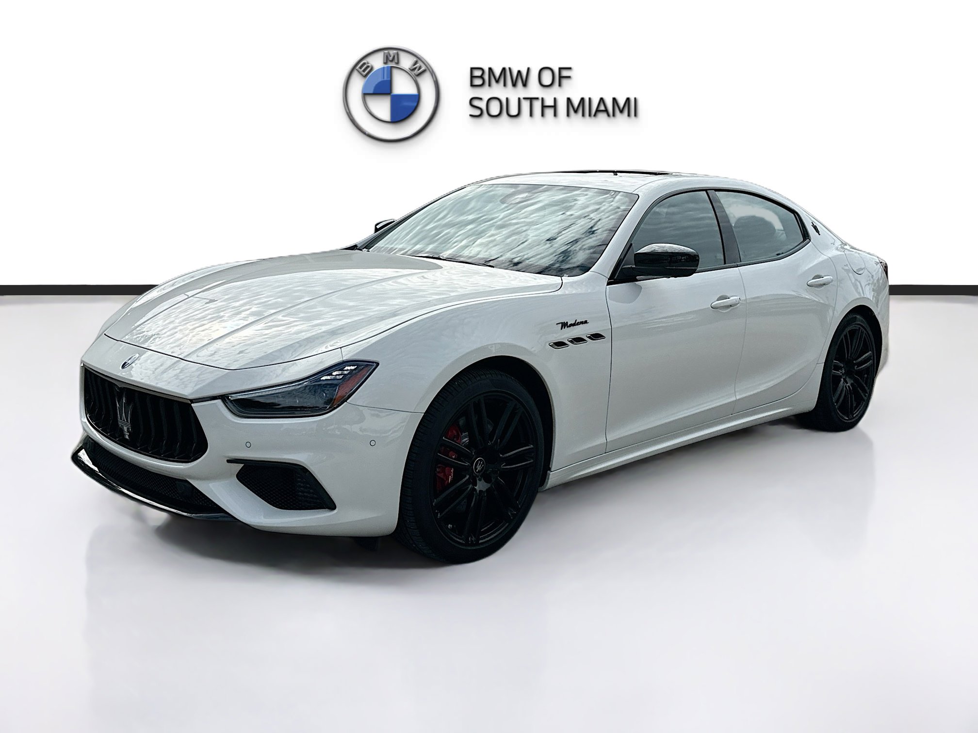 Used 2024 Maserati Ghibli Modena Q4 image 3