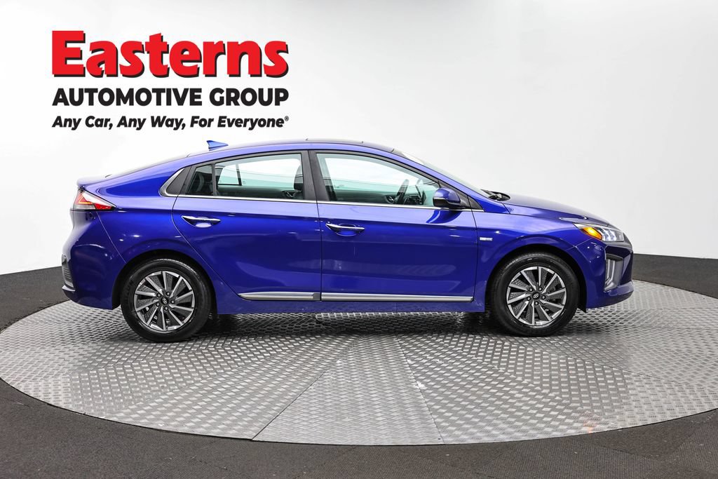 Used 2020 Hyundai Ioniq Limited FWD image 4