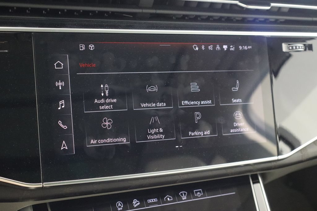 Used 2021 Audi Q7 3.0T Prestige AWD/4WD image 37