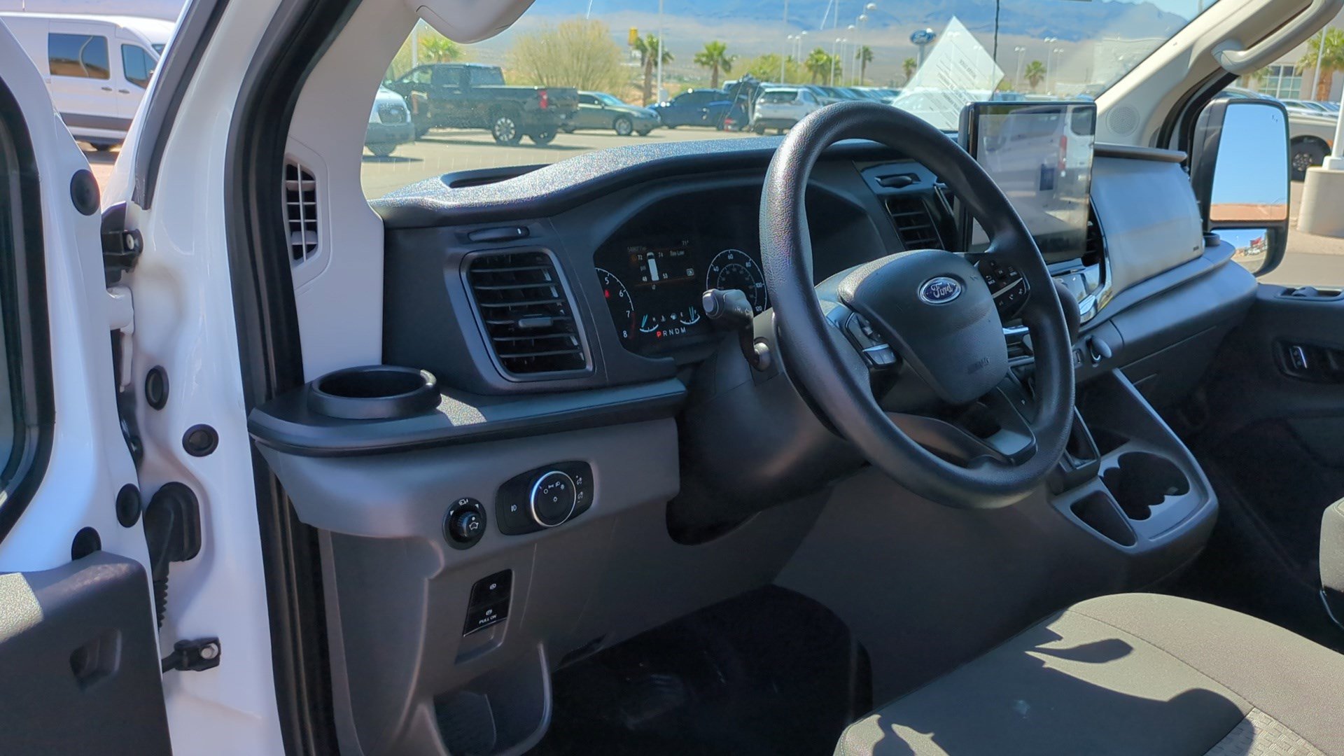 Used 2023 Ford Transit 350 XLT image 13