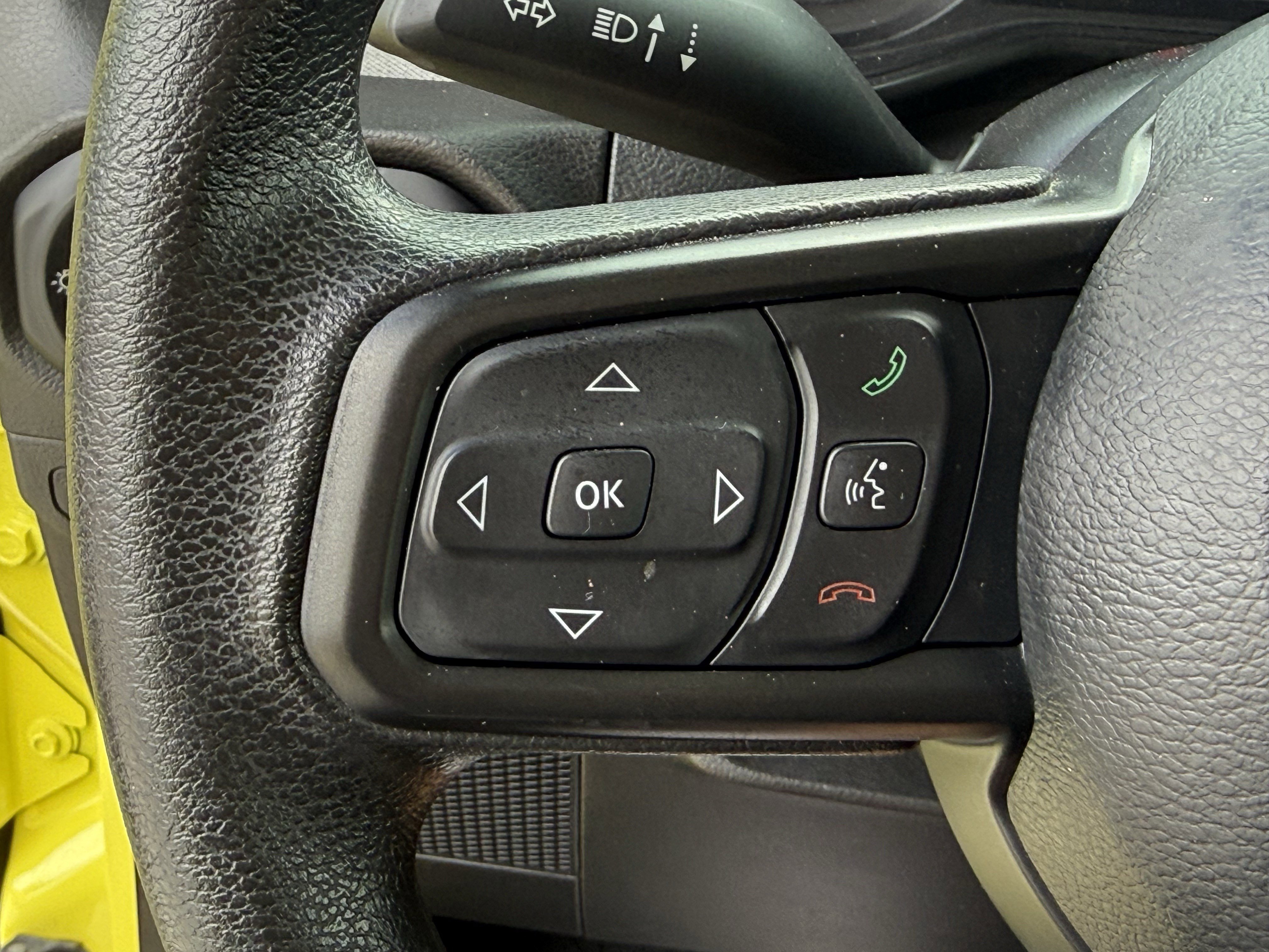 Used 2024 Jeep Gladiator Sport AWD/4WD image 17