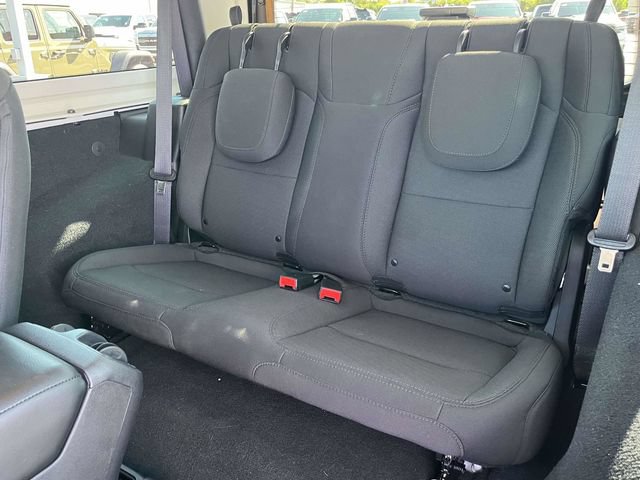 Used 2022 Jeep Wrangler Sport AWD/4WD image 15