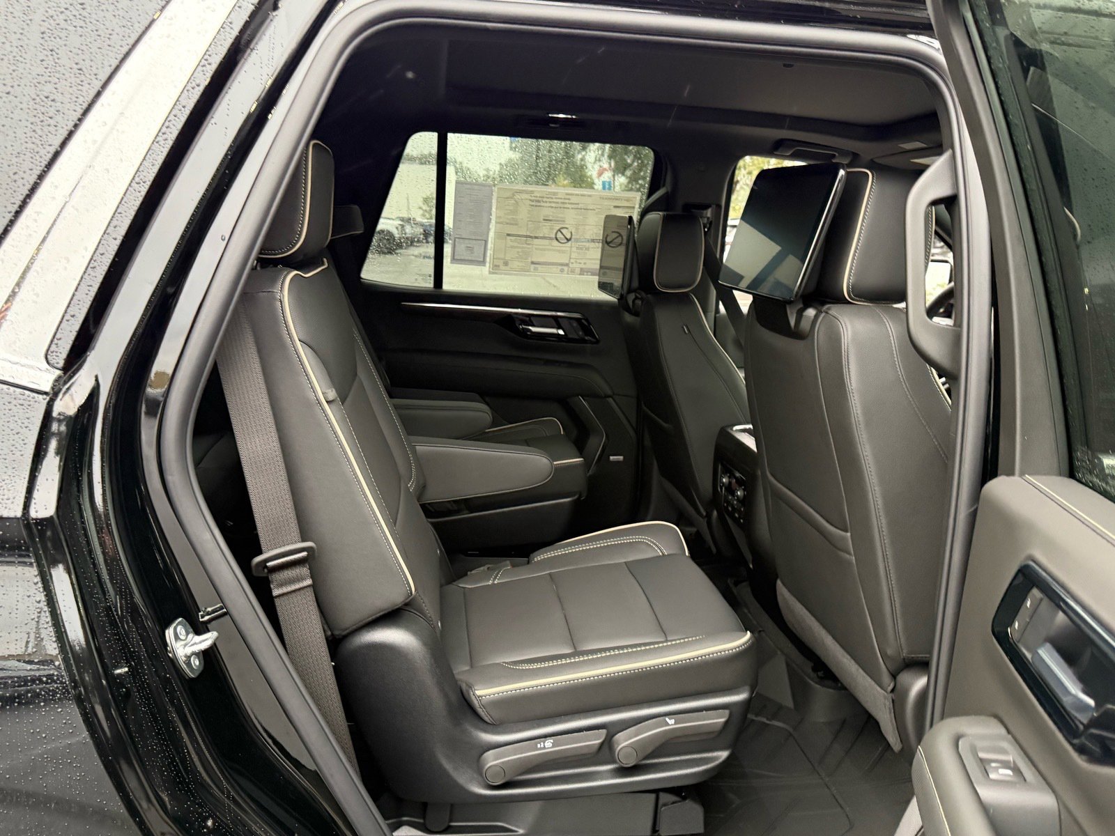 New 2026 Chevrolet Tahoe Premier image 17