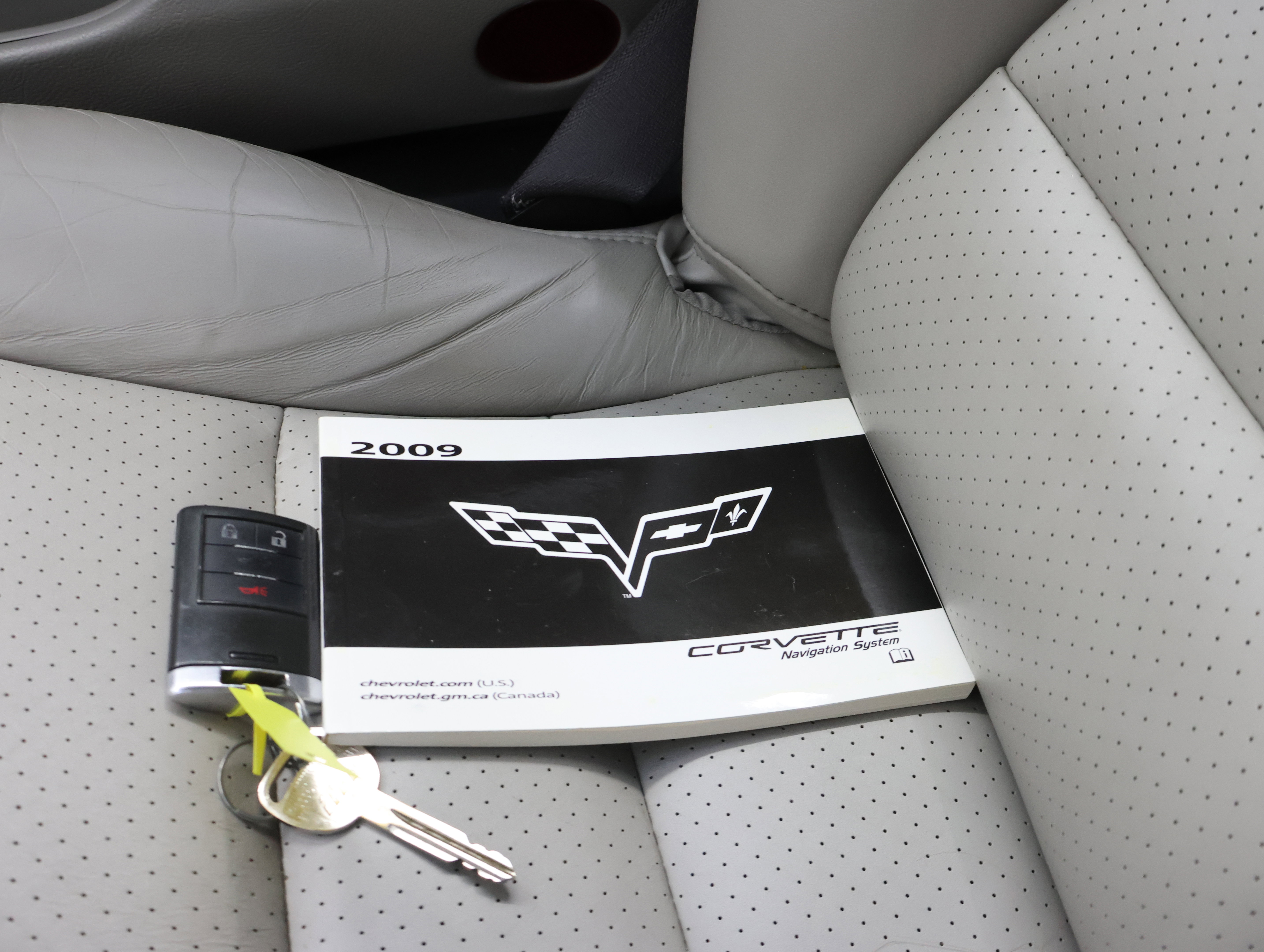 Used 2009 Chevrolet Corvette Coupe w/ Preferred Equipment Group RWD image 41