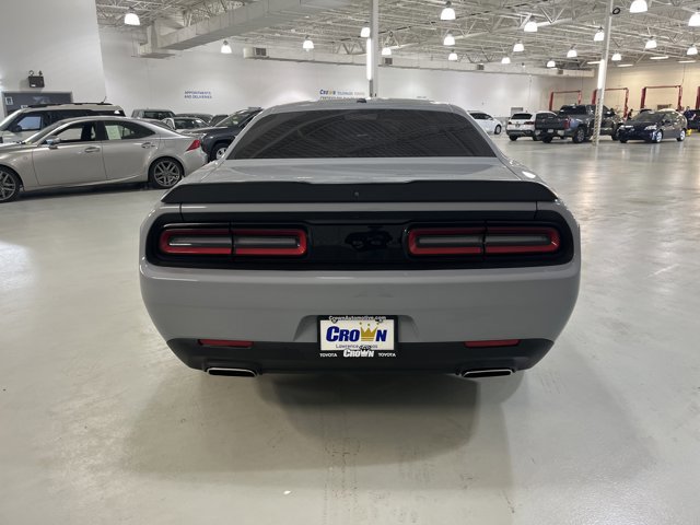 Used 2022 Dodge Challenger SXT w/ Blacktop Package RWD image 7