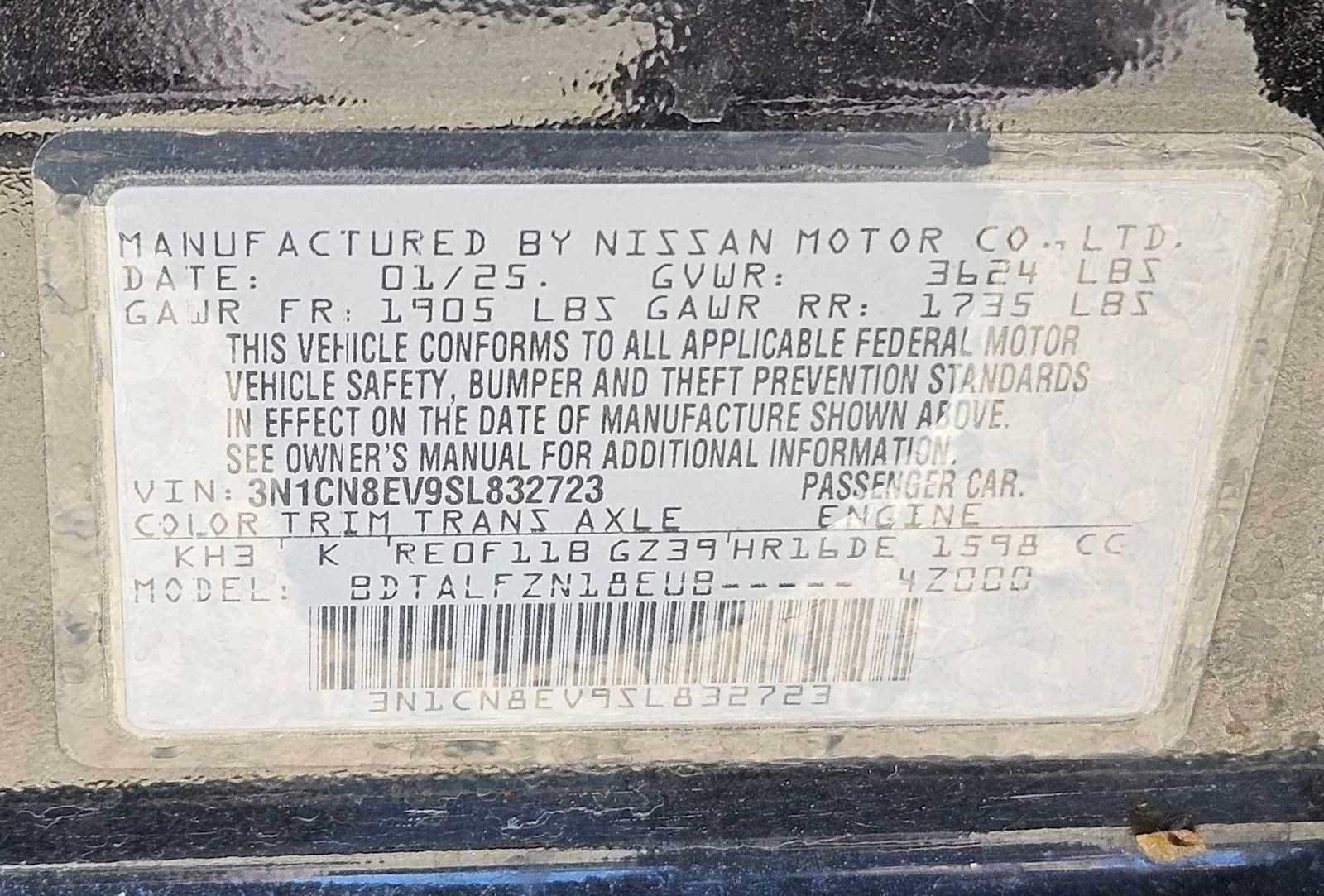 Used 2025 Nissan Versa SV FWD image 29