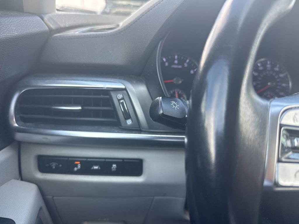 Used 2022 Kia Telluride S FWD image 14