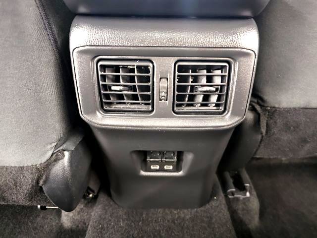 Used 2022 Toyota RAV4 XLE w/ Convenience Package image 35