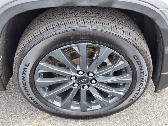 Used 2023 Chevrolet Traverse RS image 18