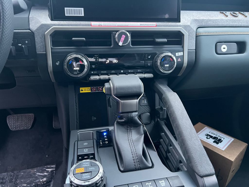 New 2025 Toyota Tacoma 4x4 Double Cab Hybrid image 11