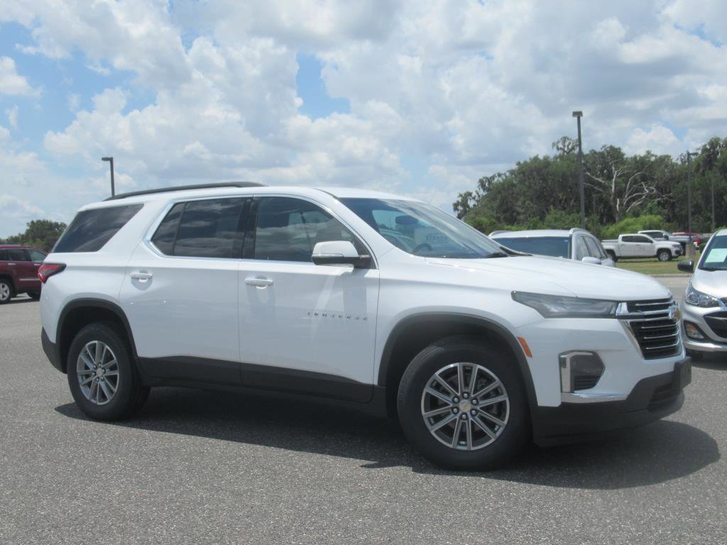 Certified 2023 Chevrolet Traverse LT image 2