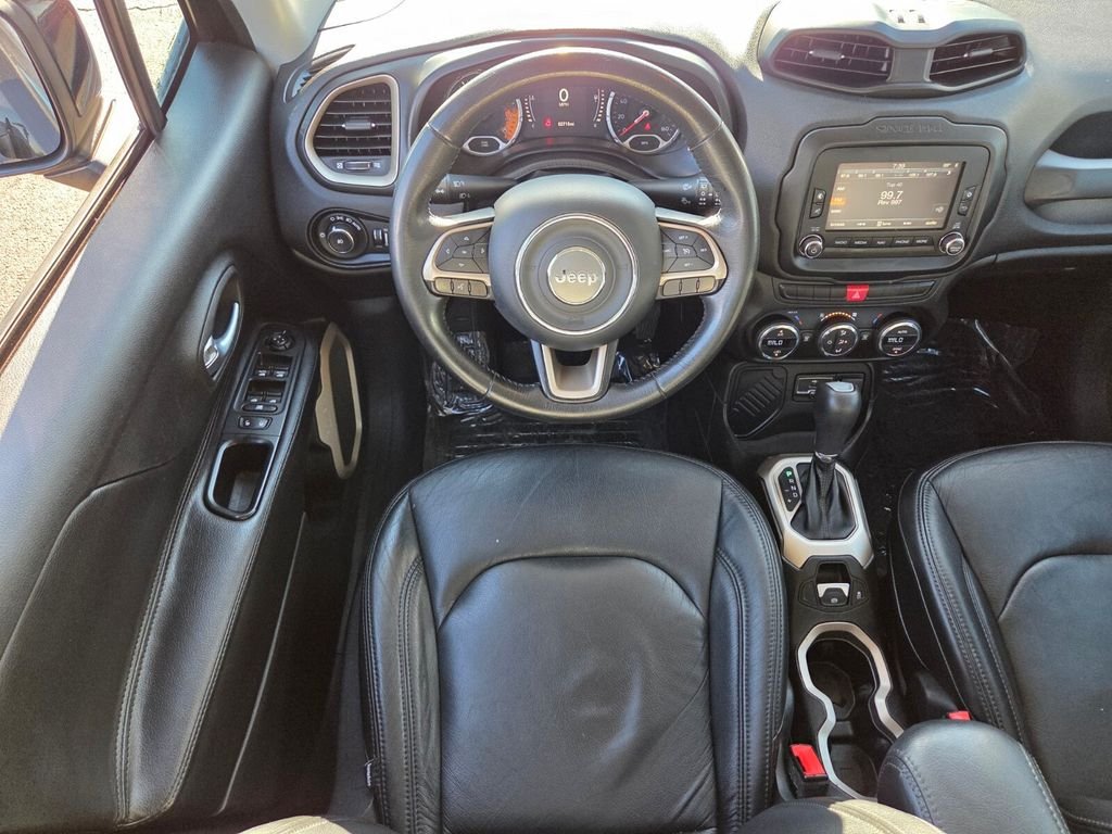 Used 2015 Jeep Renegade Latitude w/ Popular Equipment Group FWD image 16