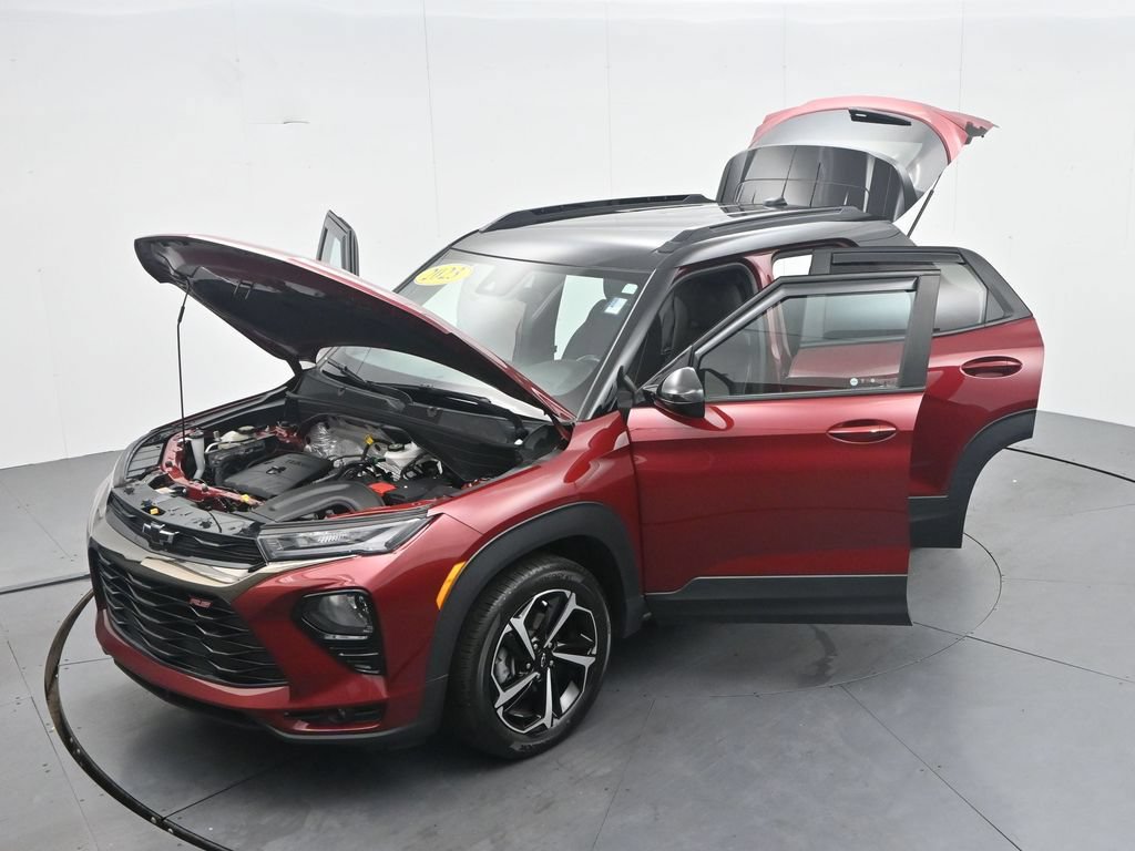 Used 2023 Chevrolet TrailBlazer RS FWD image 48