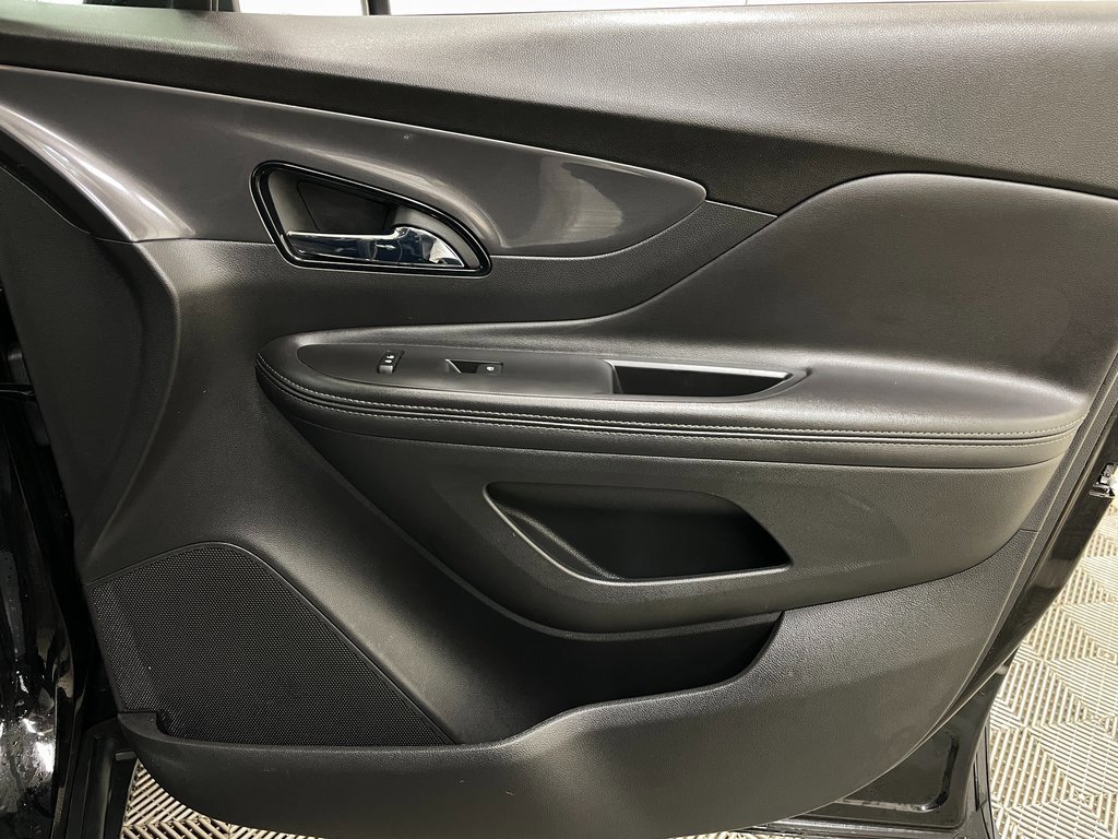 Certified 2022 Buick Encore Preferred w/ Safety Package II image 39