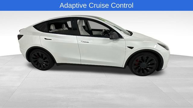 Used 2022 Tesla Model Y Performance image 2