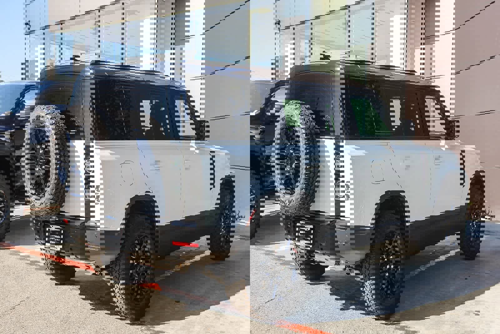 New 2026 Land Rover Defender 110 S image 7