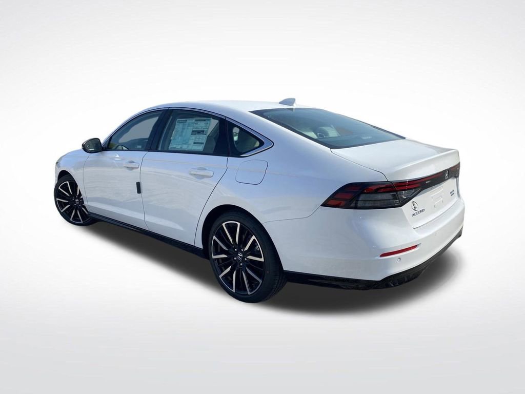 New 2025 Honda Accord Touring image 3