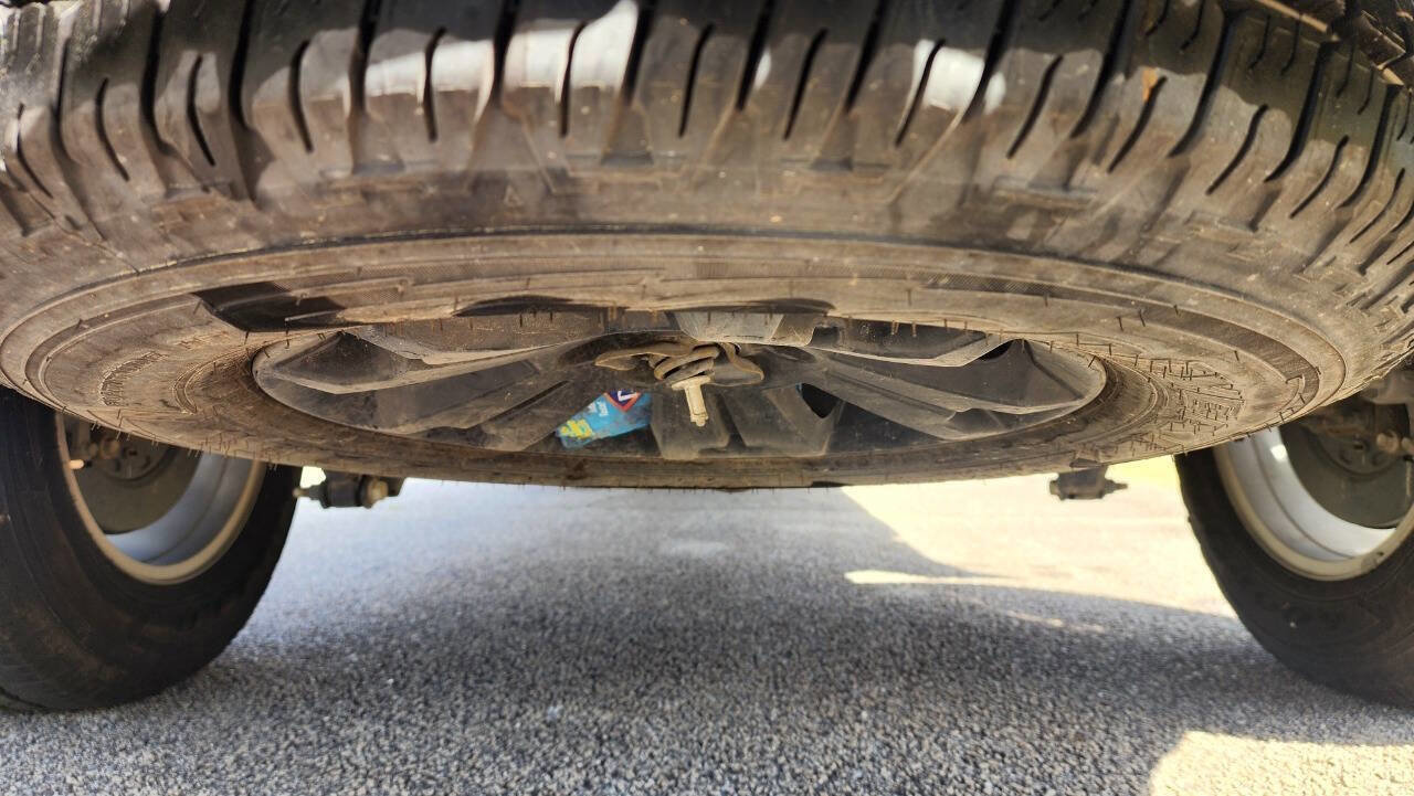 Used 2022 Chevrolet Colorado LT w/ Fleet Safety Package RWD image 15