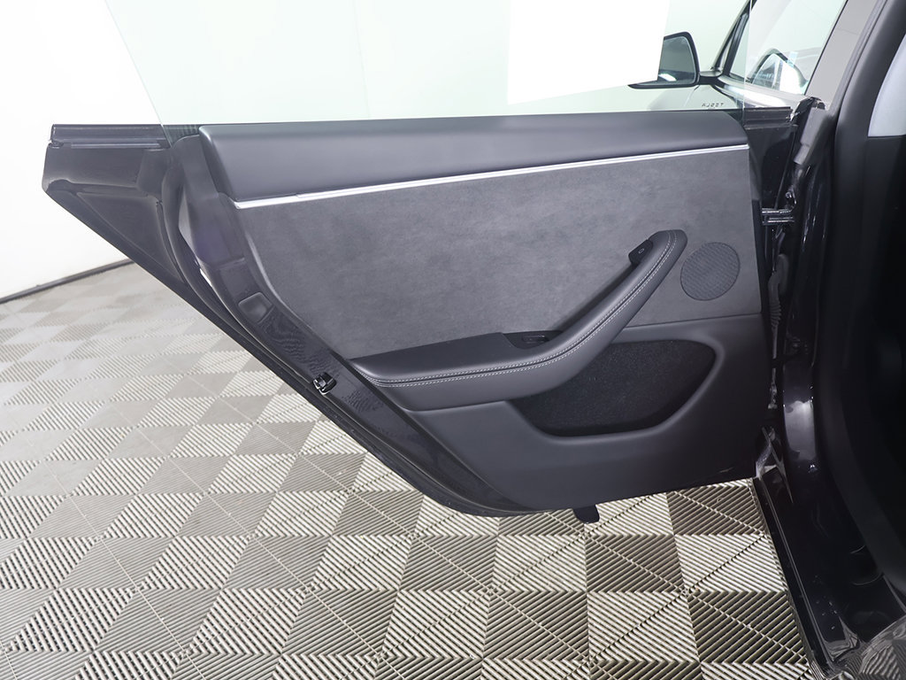 Used 2026 Tesla Model 3 AWD/4WD image 28