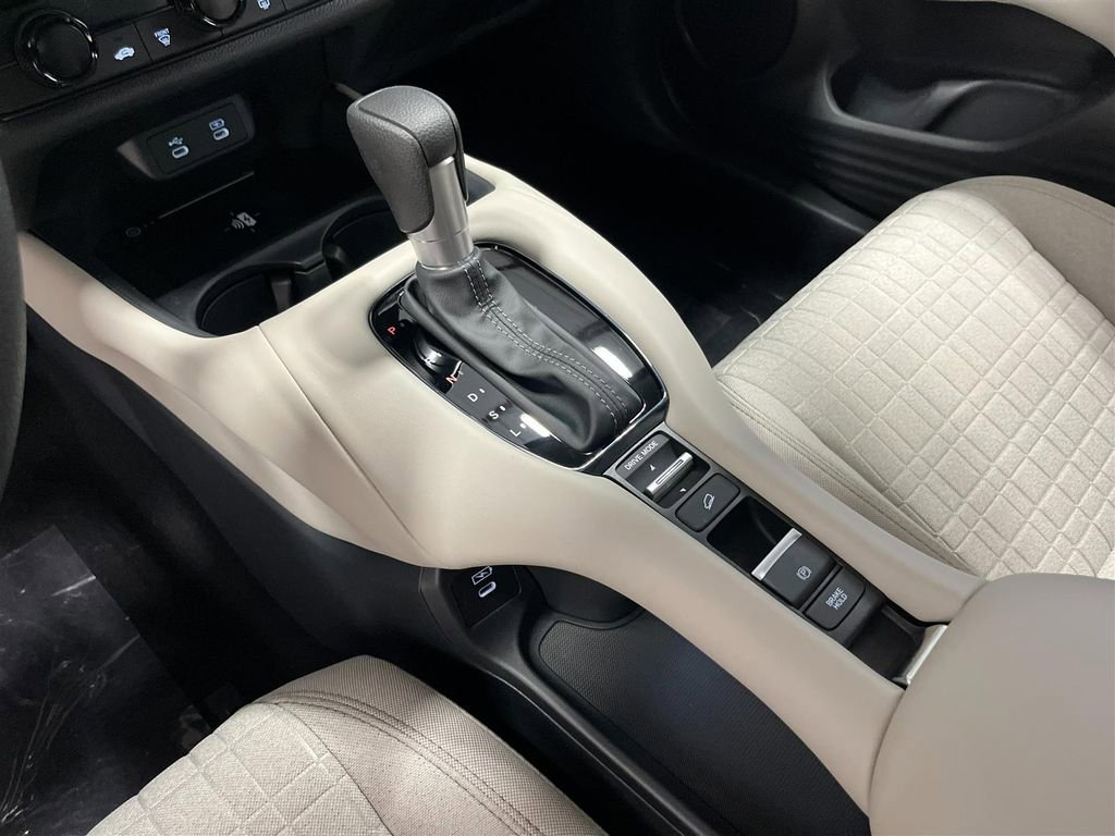 New 2026 Honda HR-V LX image 20