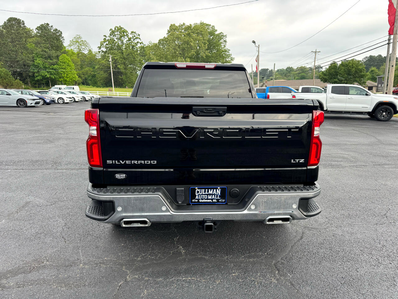Used 2023 Chevrolet Silverado 1500 LTZ AWD/4WD image 7