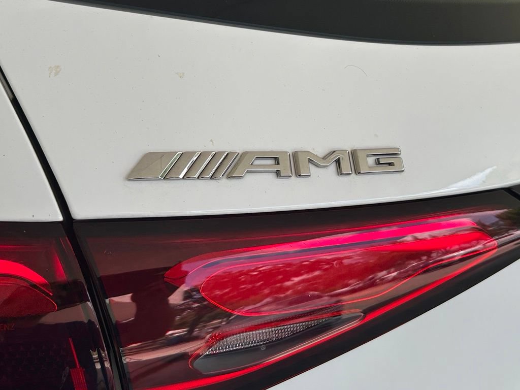 Used 2025 Mercedes-Benz GLC 43 AMG 4MATIC image 18