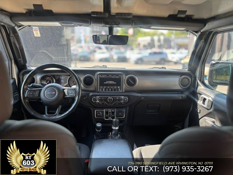 Used 2022 Jeep Gladiator Sport AWD/4WD image 9