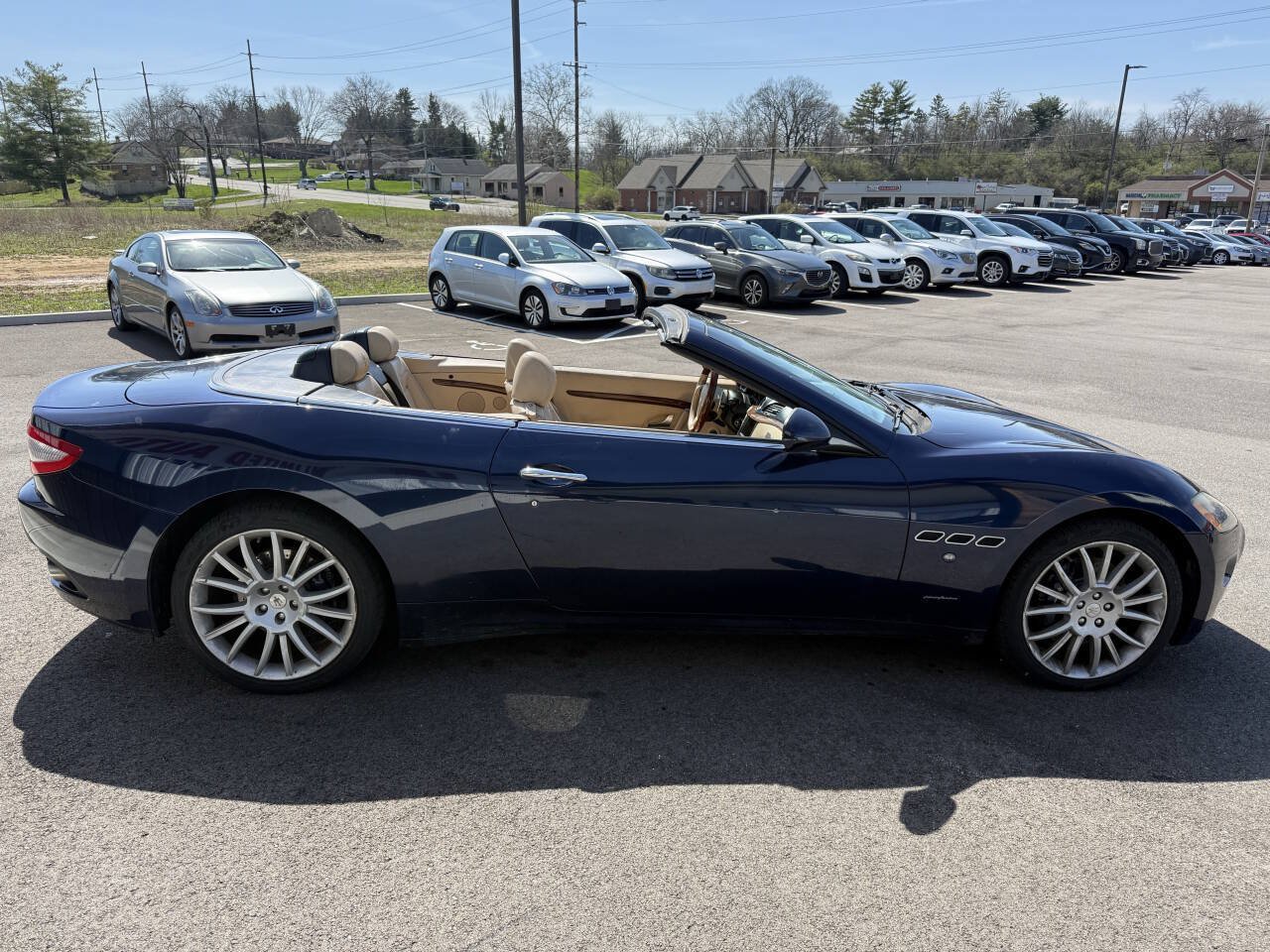 Used 2011 Maserati GranTurismo Convertible RWD image 6