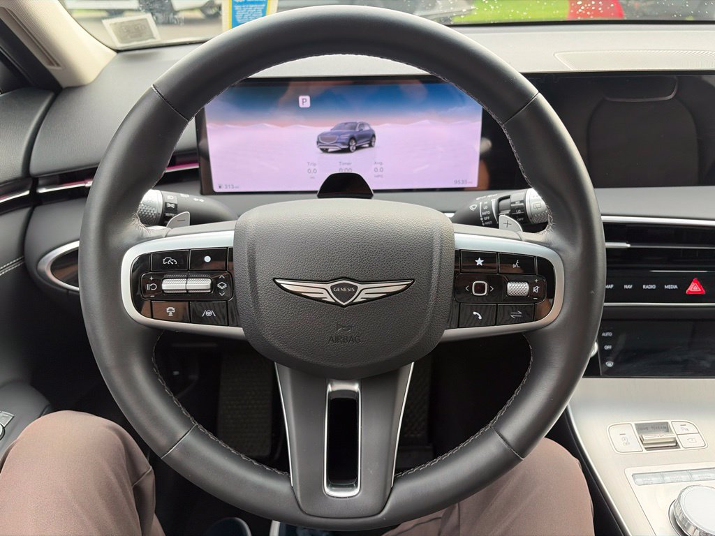 Certified 2026 Genesis GV70 2.5T Select AWD/4WD image 5