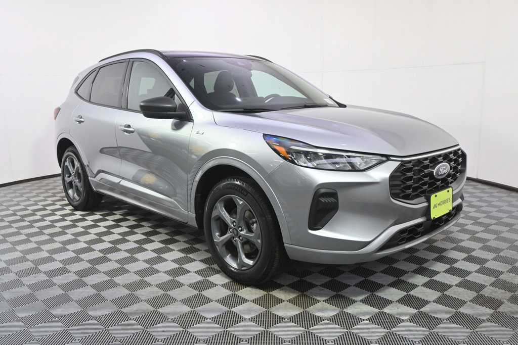 Used 2024 Ford Escape ST-Line w/ Tech Pack #1 AWD/4WD image 8