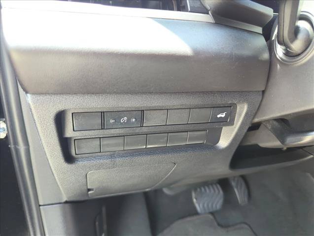 Used 2023 Mitsubishi Outlander SE AWD/4WD image 30