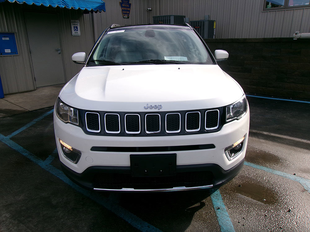 Used 2020 Jeep Compass Limited AWD/4WD image 2