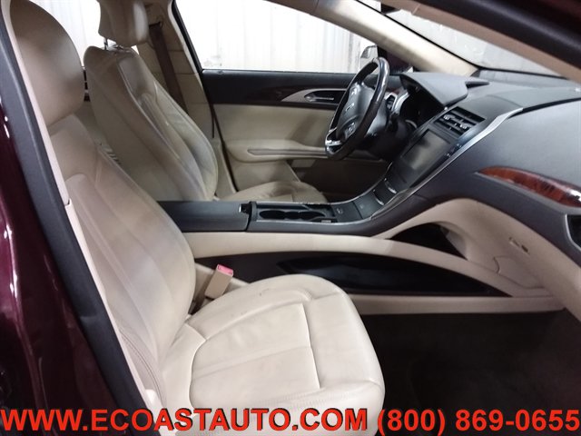 Used 2013 Lincoln MKZ FWD image 13