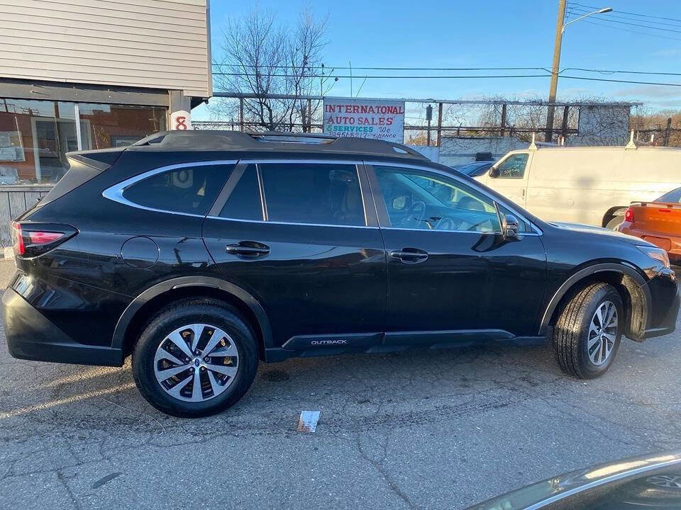 Used 2022 Subaru Outback Premium image 34