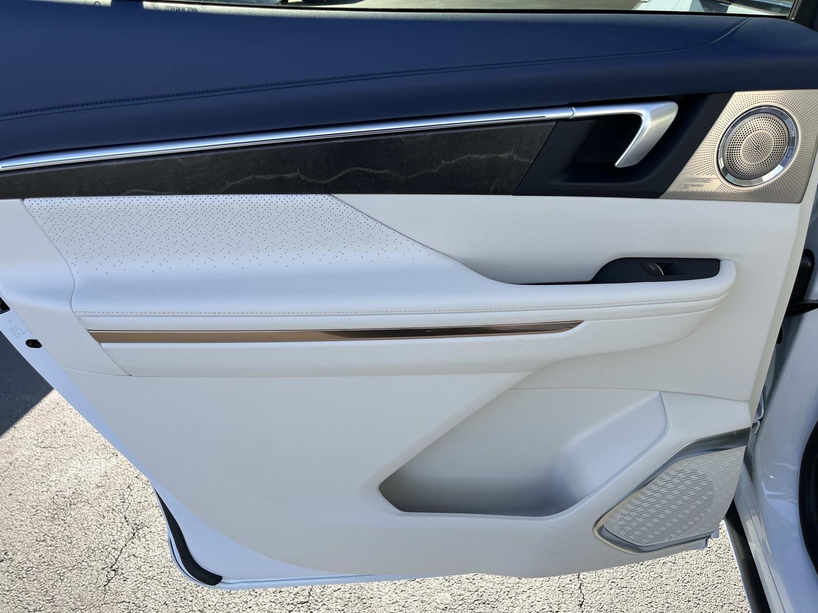 New 2026 Buick Enclave Avenir w/ Super Cruise Package image 19