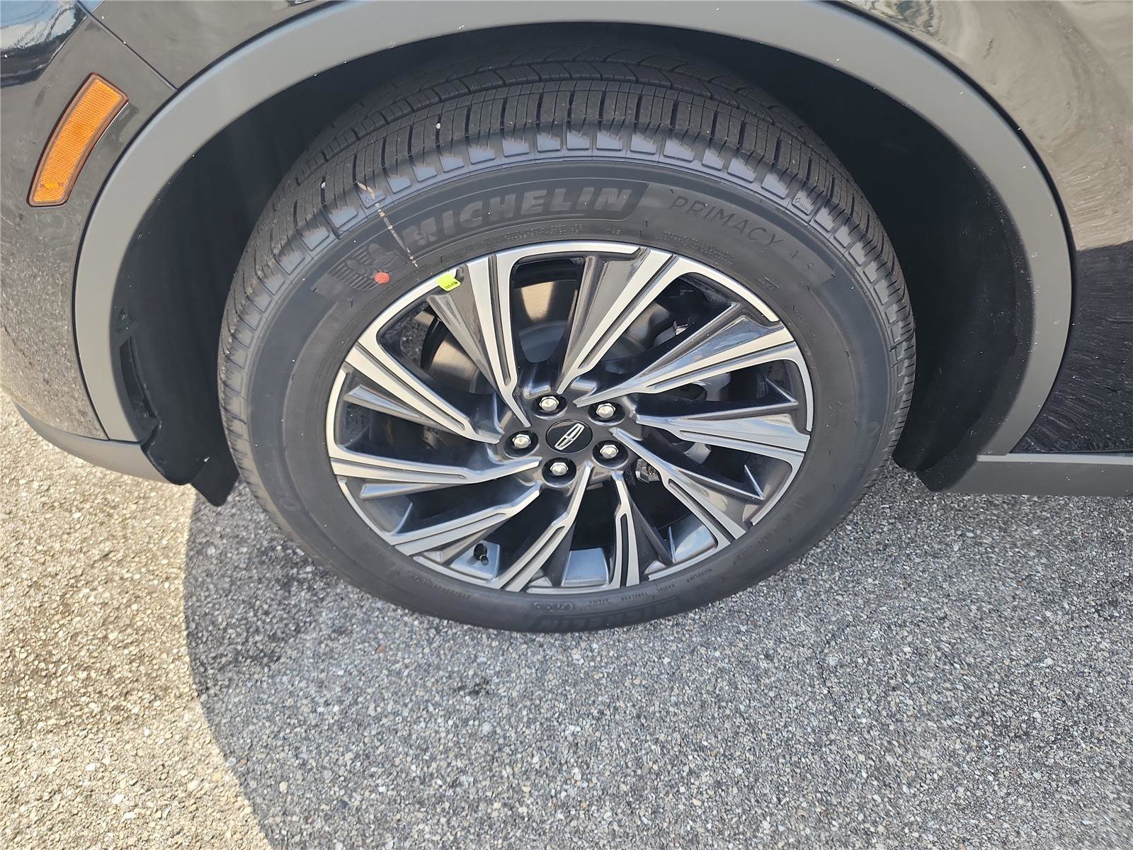 New 2026 Lincoln Aviator 2WD image 8