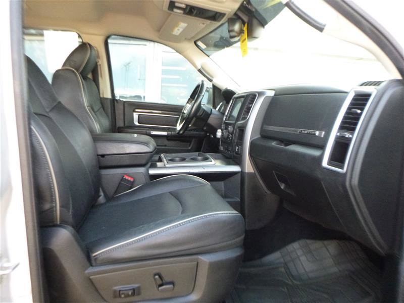 Used 2014 RAM 1500 Limited AWD/4WD image 9