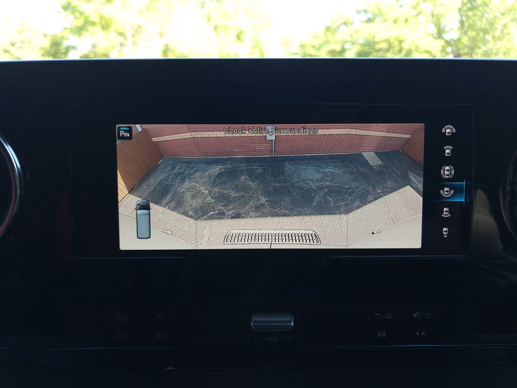 Used 2023 Mercedes-Benz Sprinter 2500 image 19