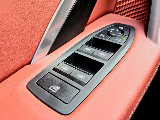 Used 2026 BMW X1 xDrive28i w/ M Sport Package AWD/4WD image 9
