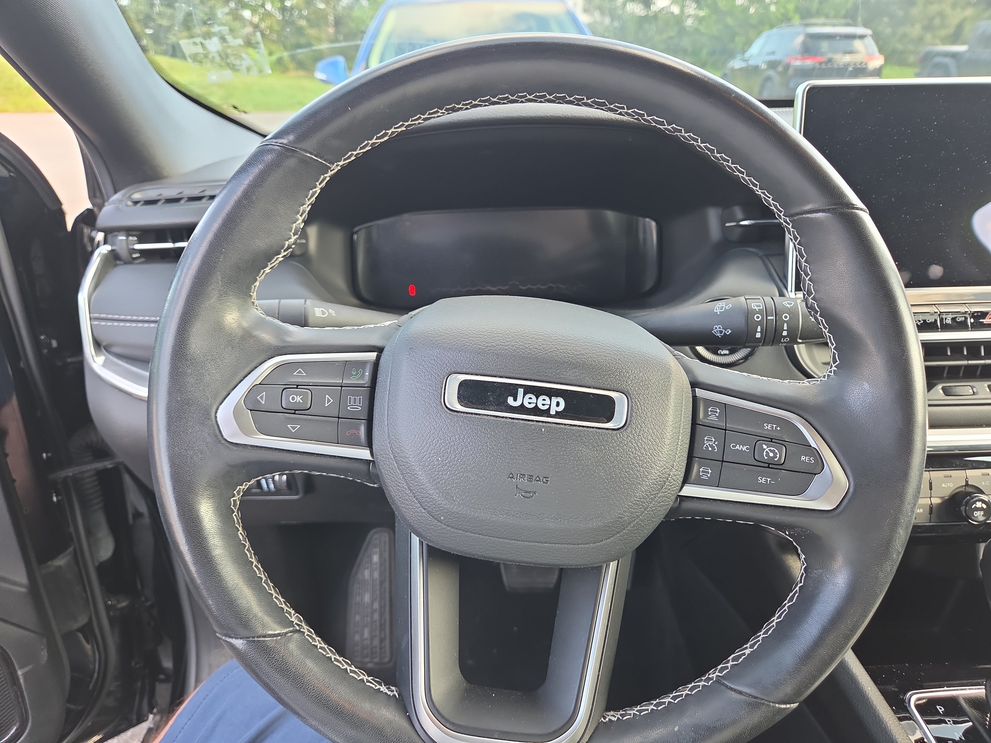 Certified 2022 Jeep Compass High Altitude AWD/4WD image 3