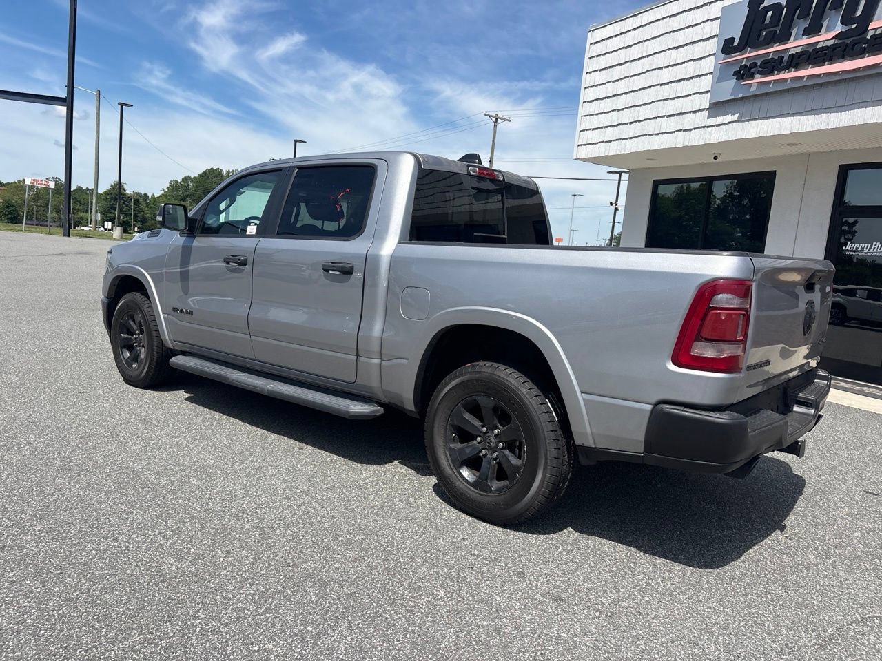 Used 2021 RAM 1500 Big Horn w/ Built-to-serve Edition AWD/4WD image 6