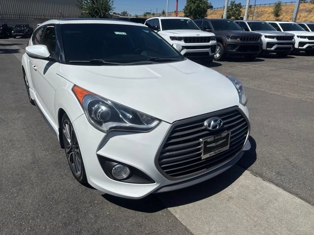 Used 2016 Hyundai Veloster Turbo w/ Option Group 04 FWD image 8