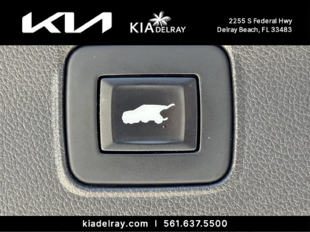 Used 2022 Chevrolet TrailBlazer ACTIV w/ Sun and Liftgate Package AWD/4WD image 9