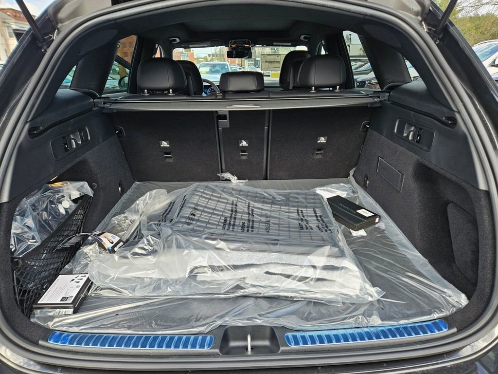 New 2026 Mercedes-Benz GLC 300 4MATIC image 27