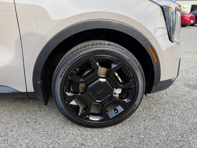 Used 2025 Kia Sorento SX Prestige AWD/4WD image 28