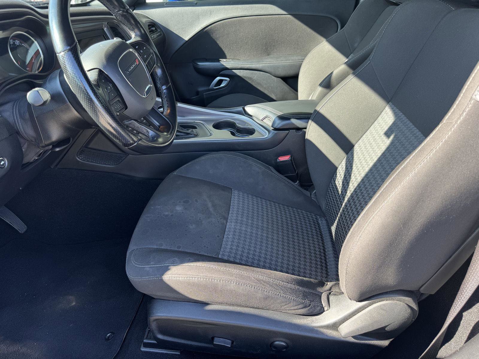 Used 2022 Dodge Challenger R/T image 15