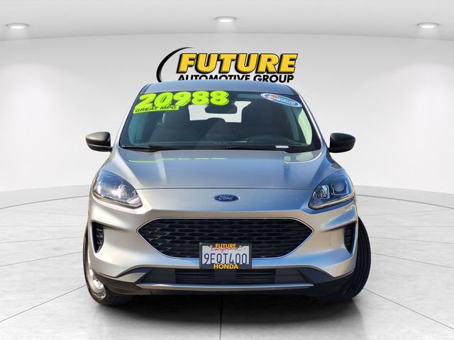Used 2022 Ford Escape SE w/ Convenience Package FWD image 2