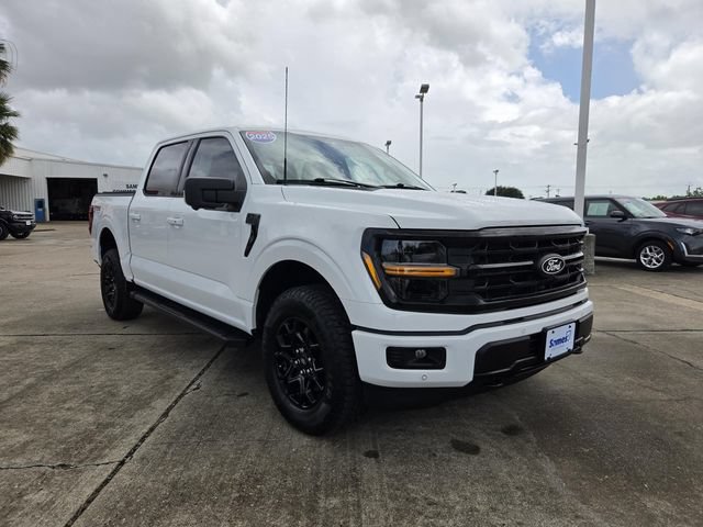 Certified 2025 Ford F150 XLT w/ Equipment Group 302A MID AWD/4WD image 18
